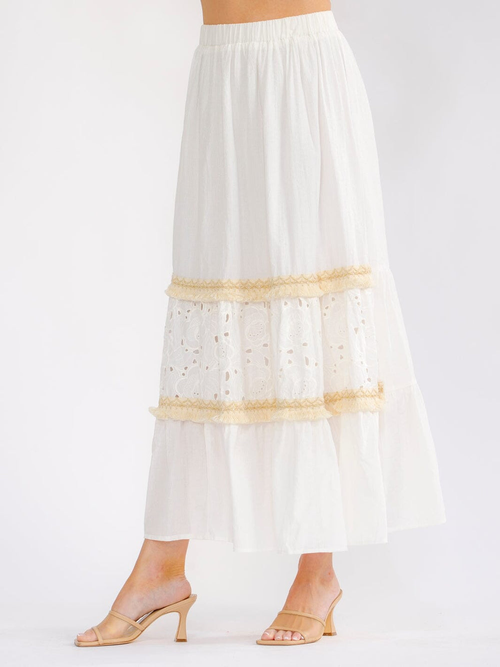 WOMEN'S ELASTIC WAIST TIERED EYELET FLORAL MAXI SKIRT