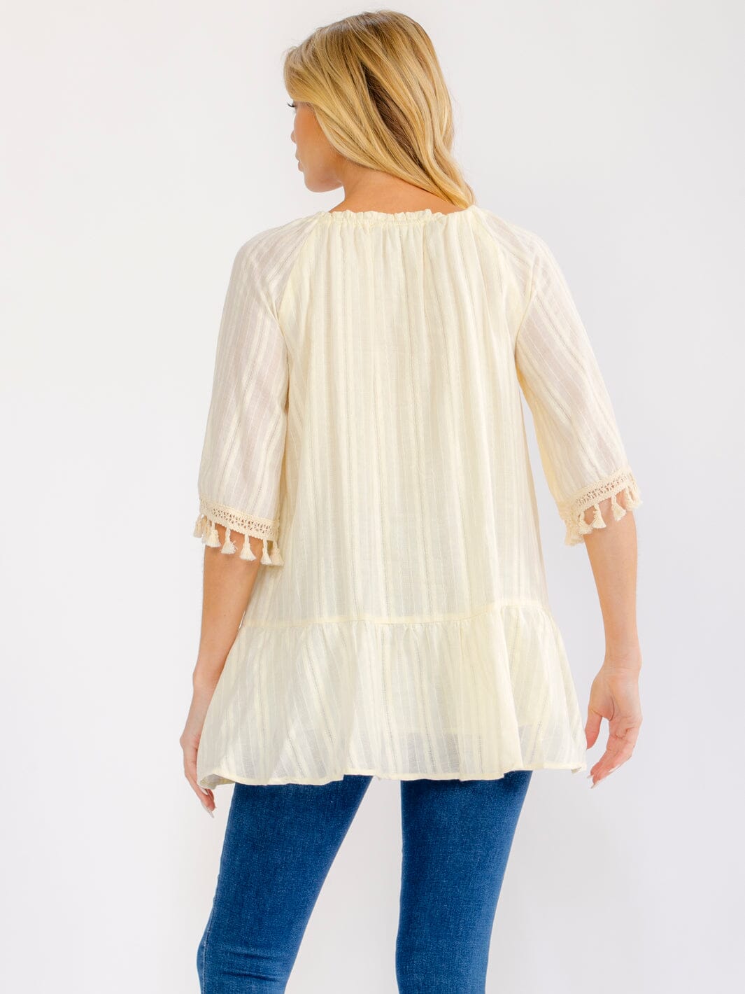 WOMEN'S SHORT SLEEVE TASSEL TRIM CROCHET TUNIC TOP