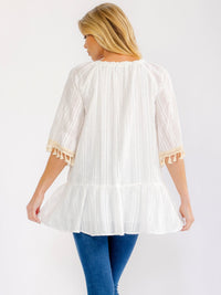 WOMEN'S SHORT SLEEVE TASSEL TRIM CROCHET TUNIC TOP
