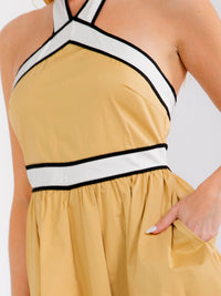 WOMEN'S SLEEVELESS HALTER NECK OPEN BACK FRONT POCKET FIT & FLARE MINI DRESS