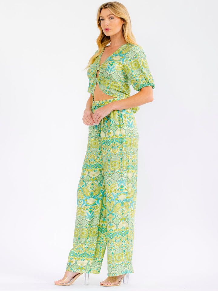 WOMEN'S SHORT SLEEVE CROP TOP & ELASTIC WAIST WIDE LEG PANTS FLORAL 2PC. SET