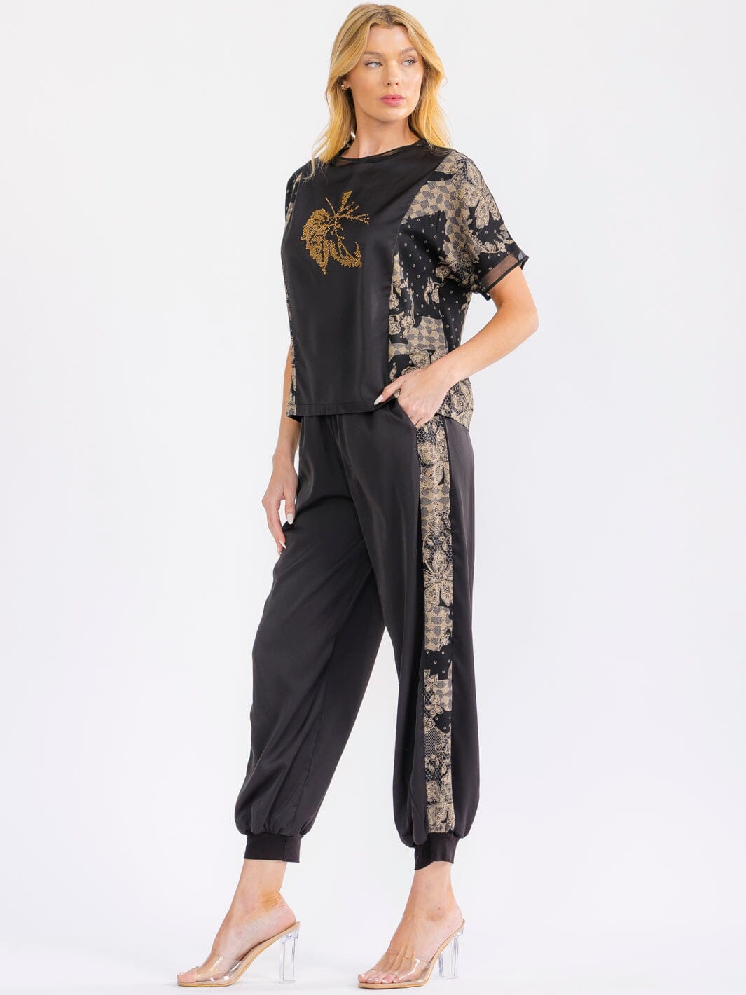 WOMEN'S SHORT SLEEVE BLOUSE & ELASTIC WAIST POCKETS JOGGER PANTS PRINT 2PC. SET