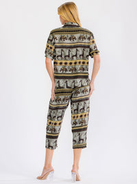 WOMEN'S SHORT SLEEVE BLOUSE & ELASTIC WAIST POCKETS CAPRI PANTS MULTI PRINT 2PC. SET