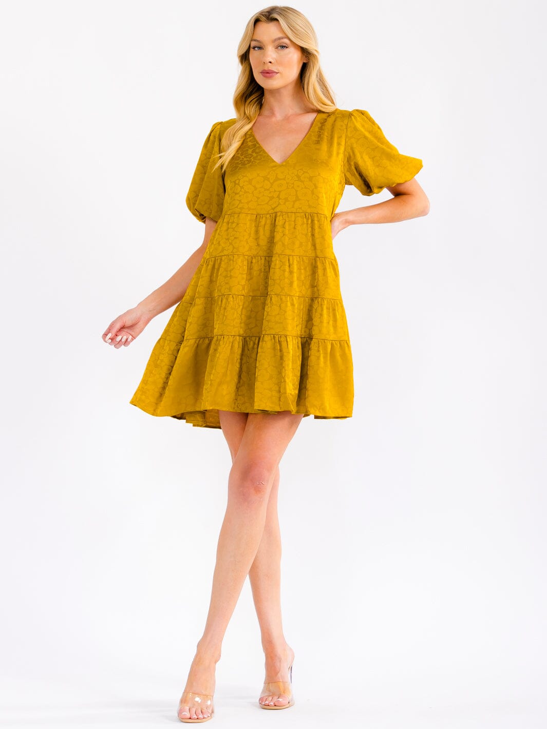 WOMEN'S SHORT PUFF SLEEVE V-NECK FIT & FLARE TIERED MINI DRESS