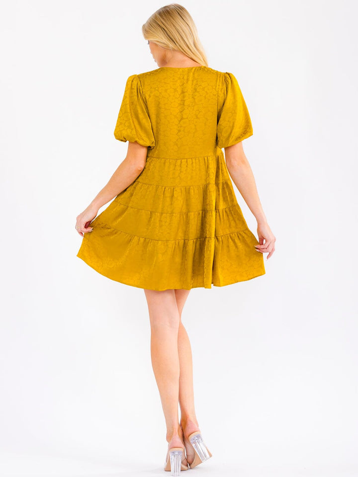 WOMEN'S SHORT PUFF SLEEVE V-NECK FIT & FLARE TIERED MINI DRESS