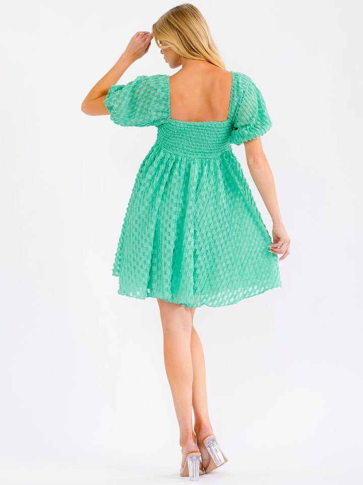 WOMEN'S SHORT PUFF SLEEVE SMOCK FIT & FLARE MINI DRESS