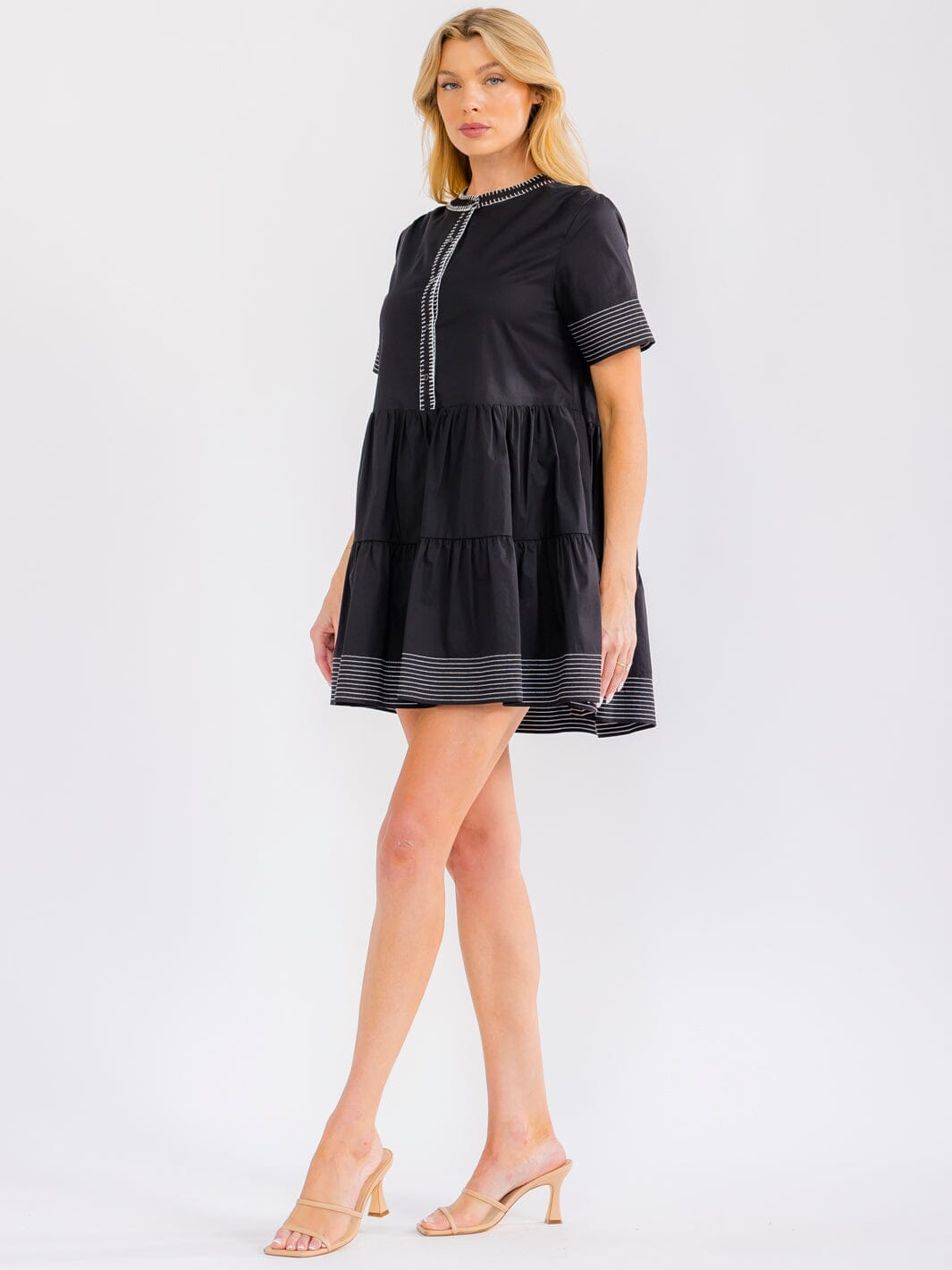 WOMEN'S SHORT SLEEVE BUTTON UP FRONT POCKETS TIERED TUNIC MINI DRESS –