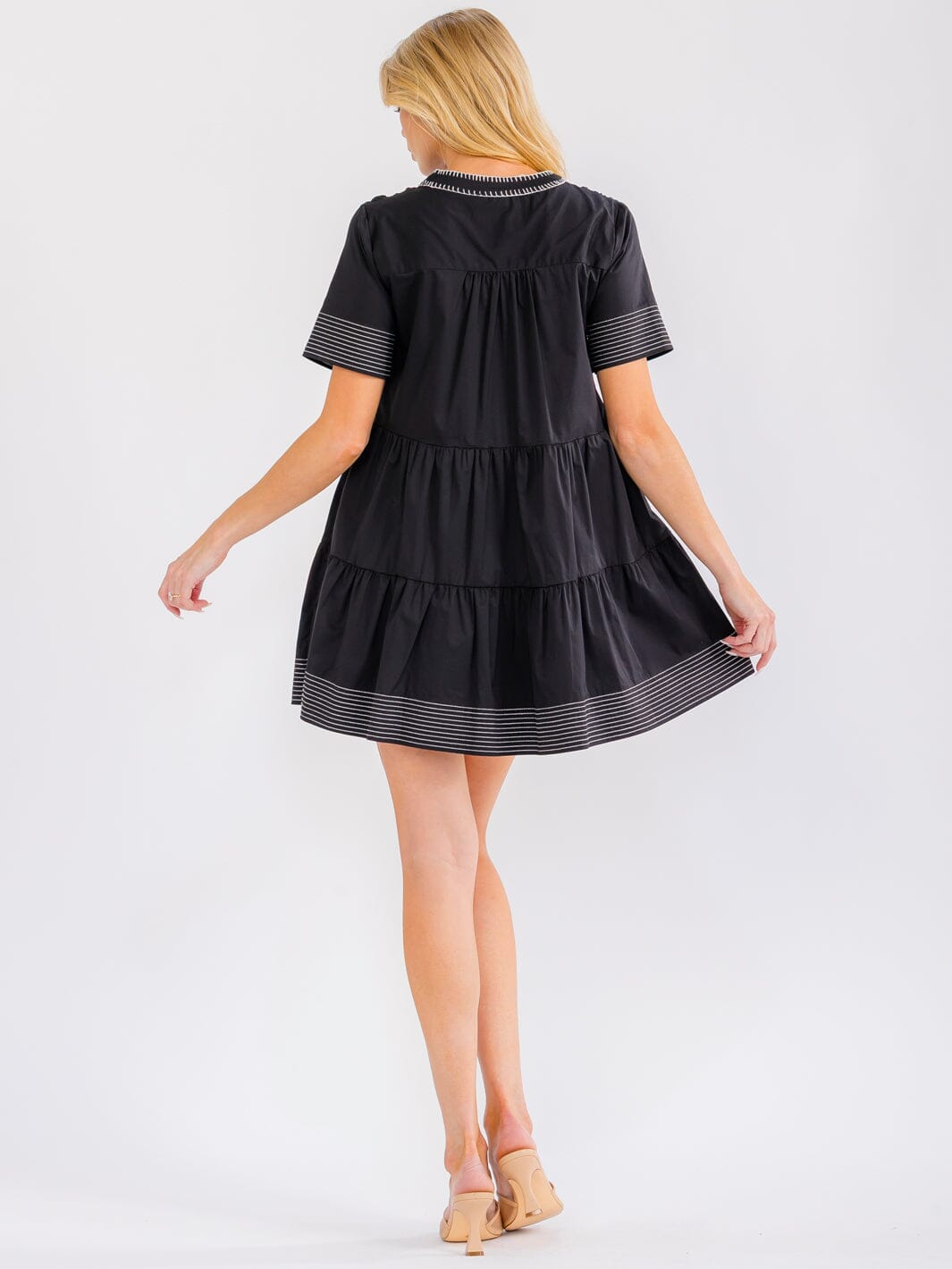 WOMEN'S SHORT SLEEVE BUTTON UP FRONT POCKETS TIERED TUNIC MINI DRESS
