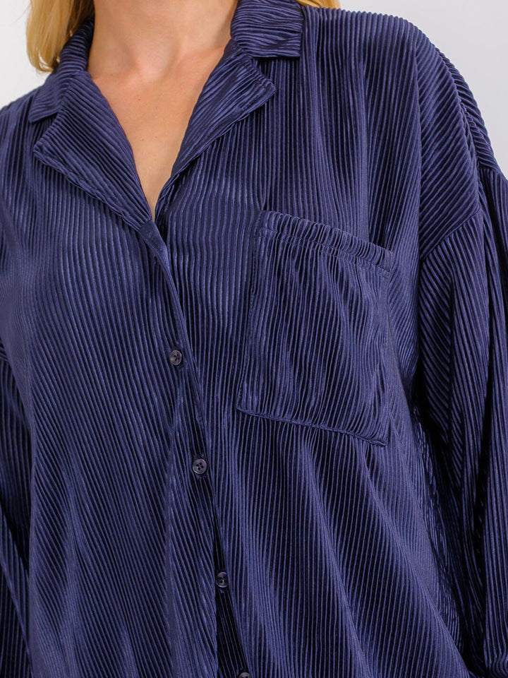 WOMEN'S LONG SLEEVE BUTTON UP FRONT POCKET RIBBED BLOUSE