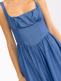 WOMEN'S SLEEVELESS SQUARE NECK SMOCK FRONT POCKETS MAXI DRESS