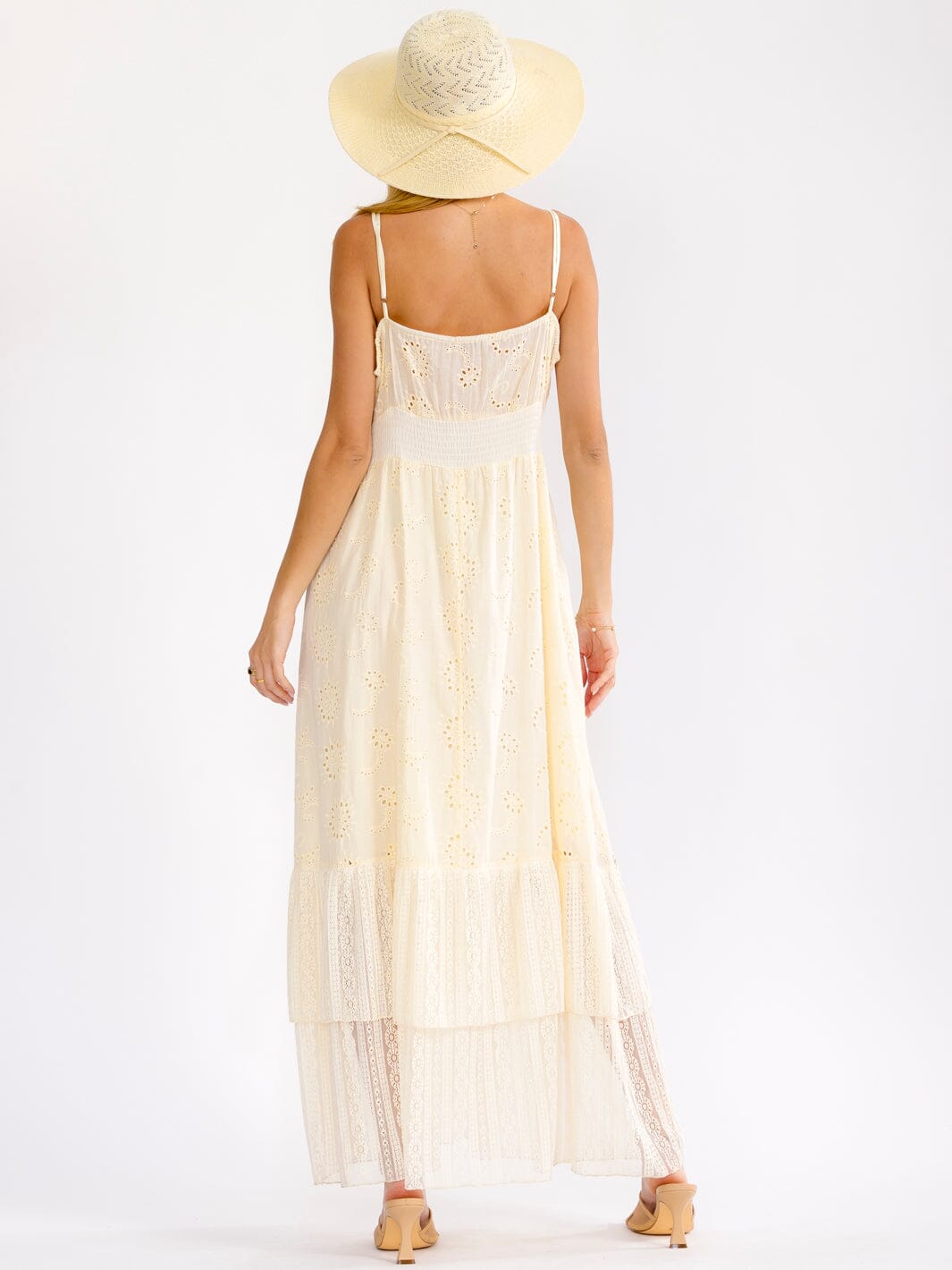 WOMEN'S SLEEVELESS SURPLICE TIERED CROCHET EYELET FLOWERS MAXI DRESS