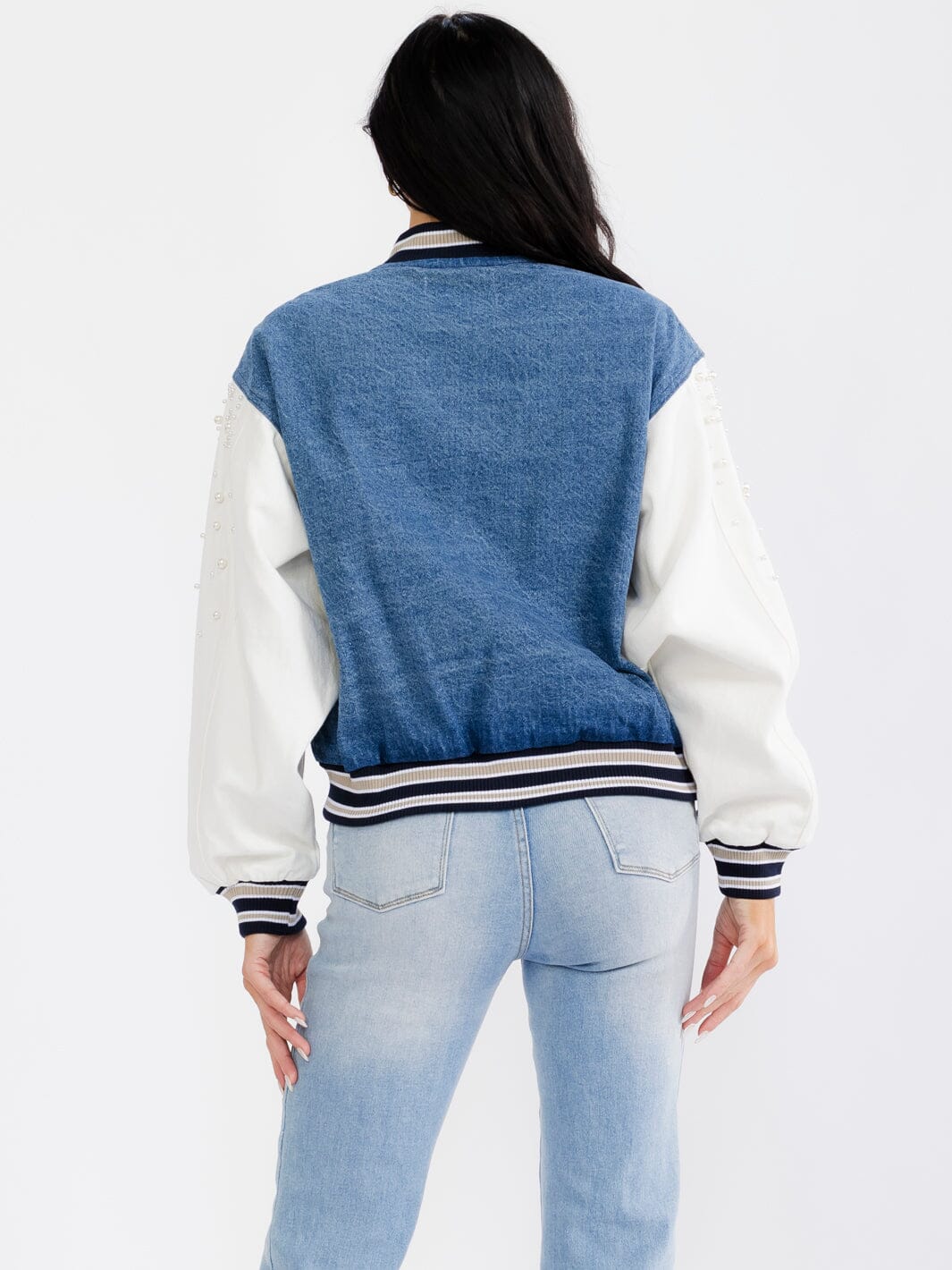WOMEN'S LONG SLEEVE BUTTON UP FRONT POCKETS DENIM PEARL JACKET