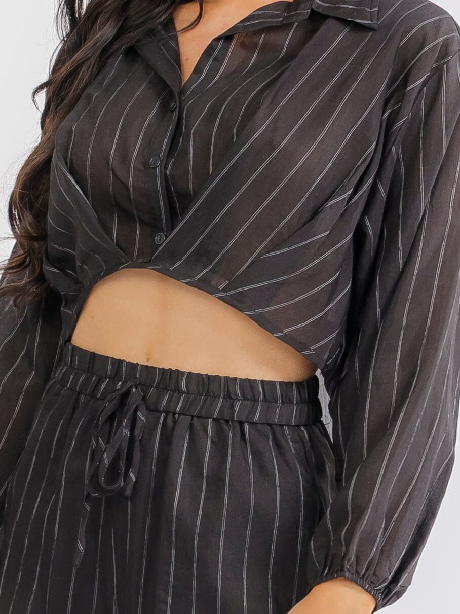 WOMEN'S LONG SLEEVE CROP TOP & ELASTIC WAIST SHORTS STRIPES 2PC. SET