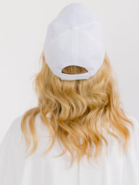WOMEN'S SOLID ADJUSTABLE STRAP BASEBALL CAPS