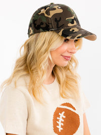 WOMEN'S CAMO PRINT ADJUSTABLE STRAP BASEBALL CAPS