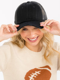 WOMEN'S ADJUSTABLE STRAP DISTRESS TRUCKER CAPS