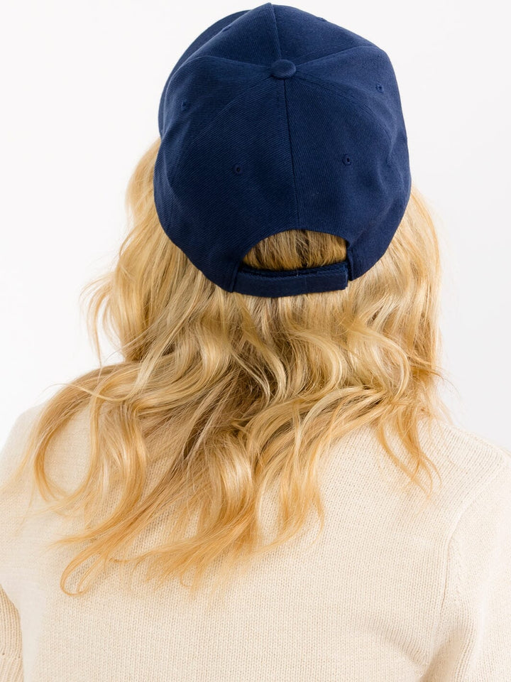 WOMEN'S SOLID ADJUSTABLE STRAP BASEBALL CAPS