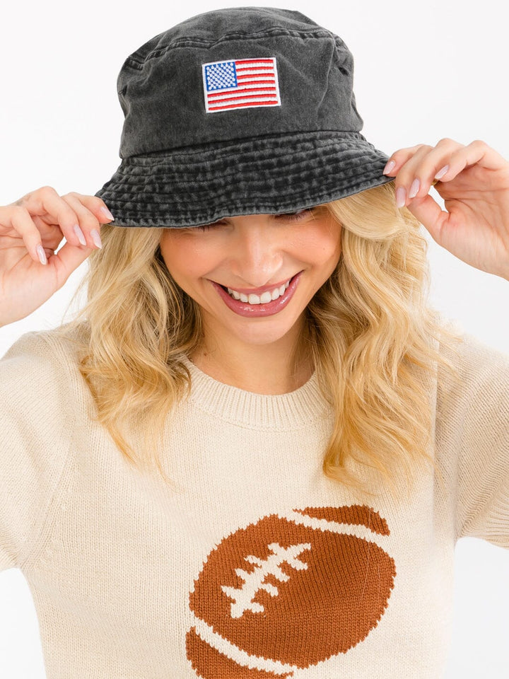 WOMEN'S USA FLAG PATCH WASHED BUCKET HAT