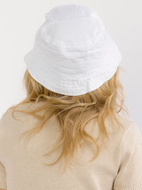 WOMEN'S USA FLAG PATCH WASHED BUCKET HAT