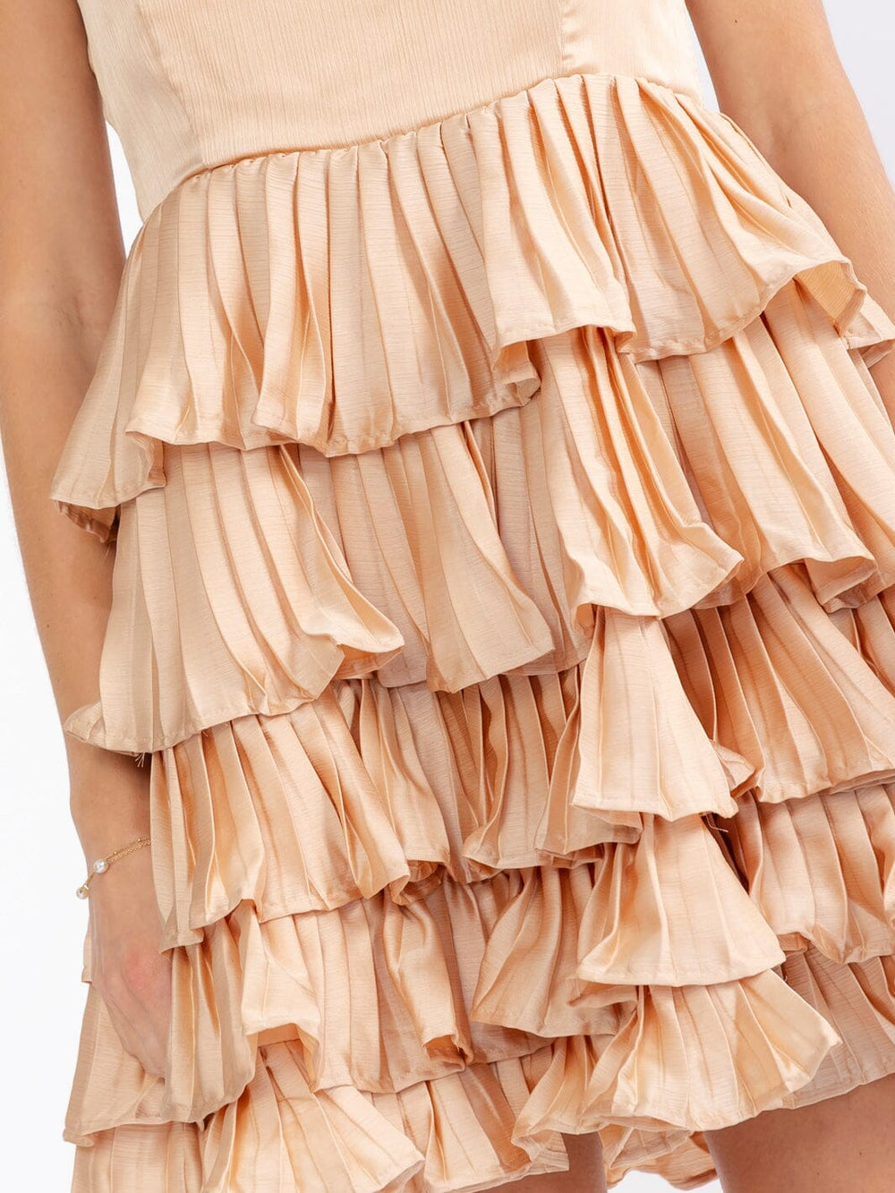 JUST ME WOMEN'S SLEEVELESS SQUARE NECK FIT & FLARE RUFFLE TIERED MINI DRESS