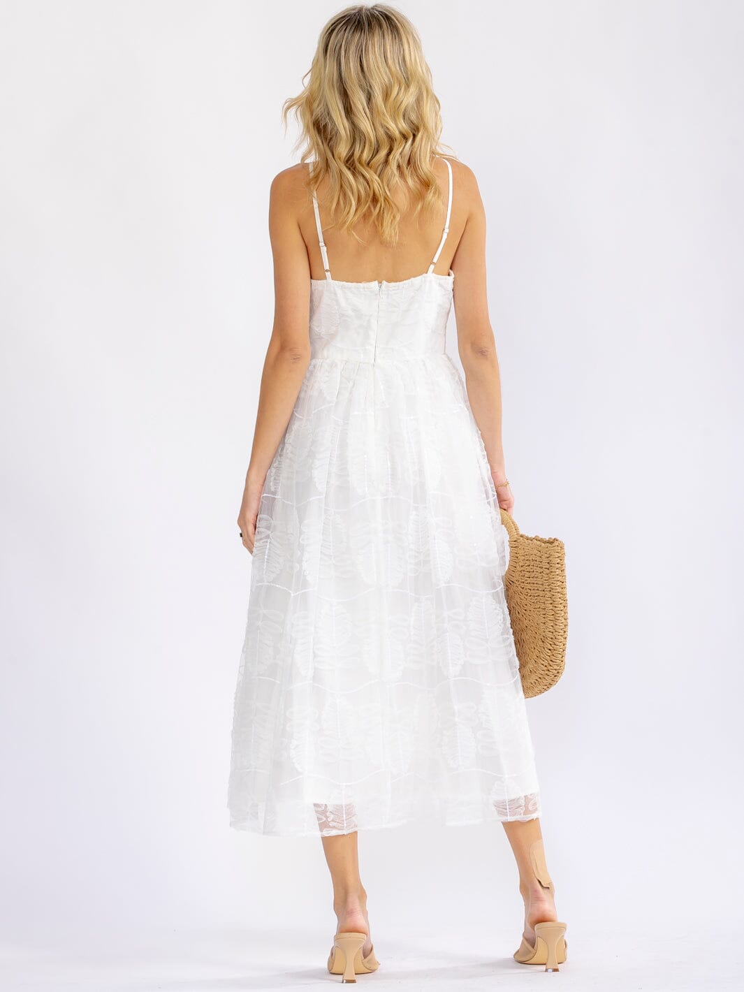 JUST ME WOMEN'S SLEEVELESS V-NECK FIT & FLARE MAXI DRESS