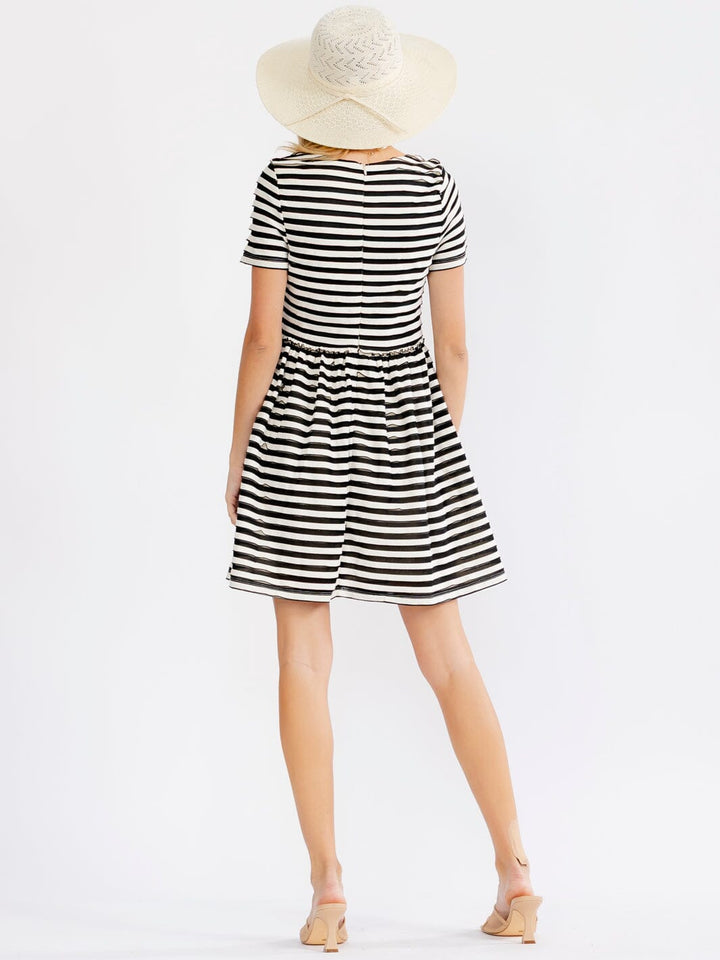 JUST ME WOMEN'S SHORT SLEEVE FIT & FLARE COLORBLOCK STRIPES MINI DRESS