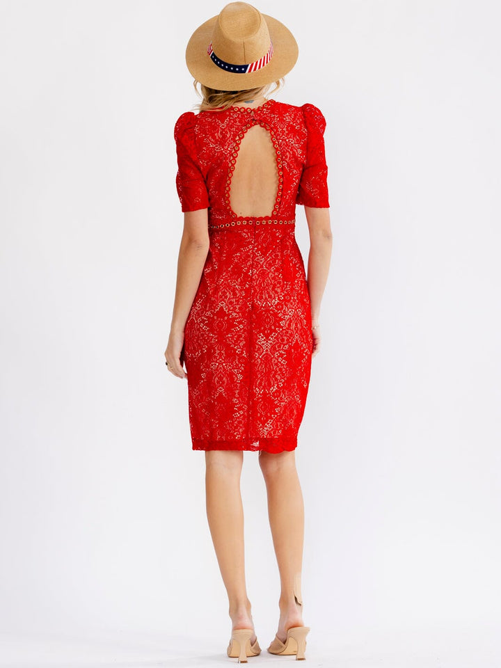 JUST ME WOMEN'S SHORT PUFF SLEEVE V-NECK OPEN BACK BODYCON LACE MINI DRESS