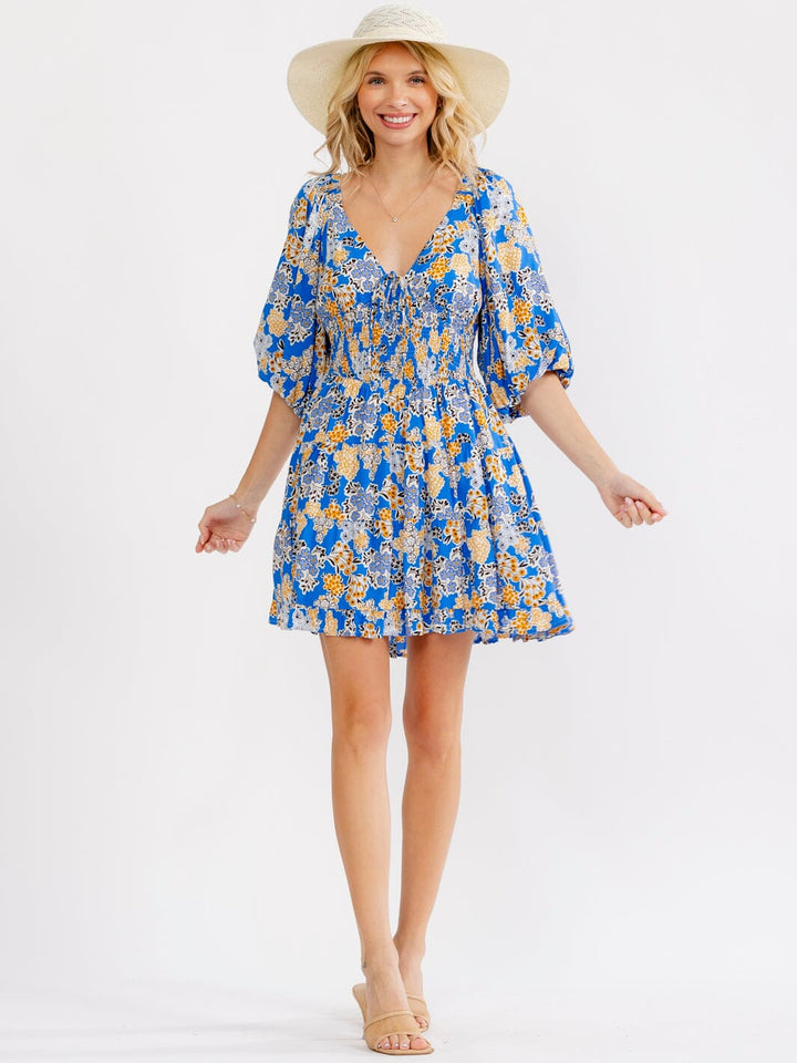 WOMEN'S SHORT SLEEVE V-NECK SMOCK WAIST TIERED FLORAL MINI DRESS