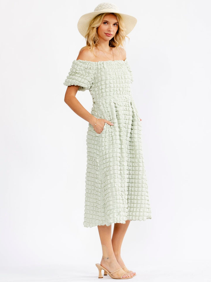 WOMEN'S SHORT SLEEVE OFF SHOULDER FRONT POCKETS DETAILED MIDI DRESS