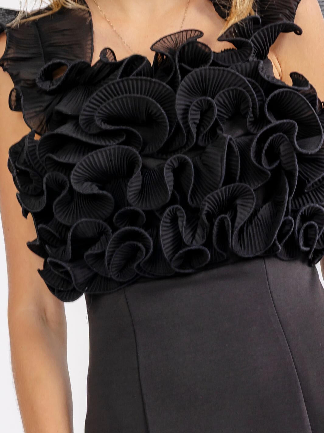 JUST ME WOMEN'S SLEEVELESS RUFFLE DETAILED BODYCON MINI DRESS