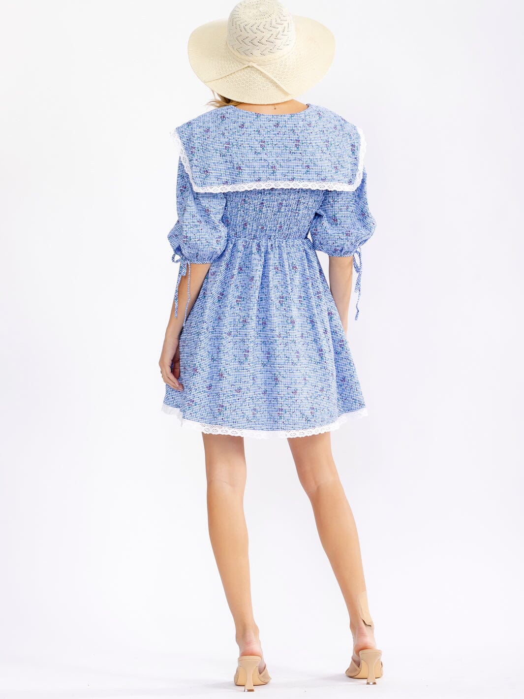 JUST ME WOMEN'S 3/4 PUFF SLEEVE FRONT POCKETS SMOCK FIT & FLARE FLORAL MINI DRESS