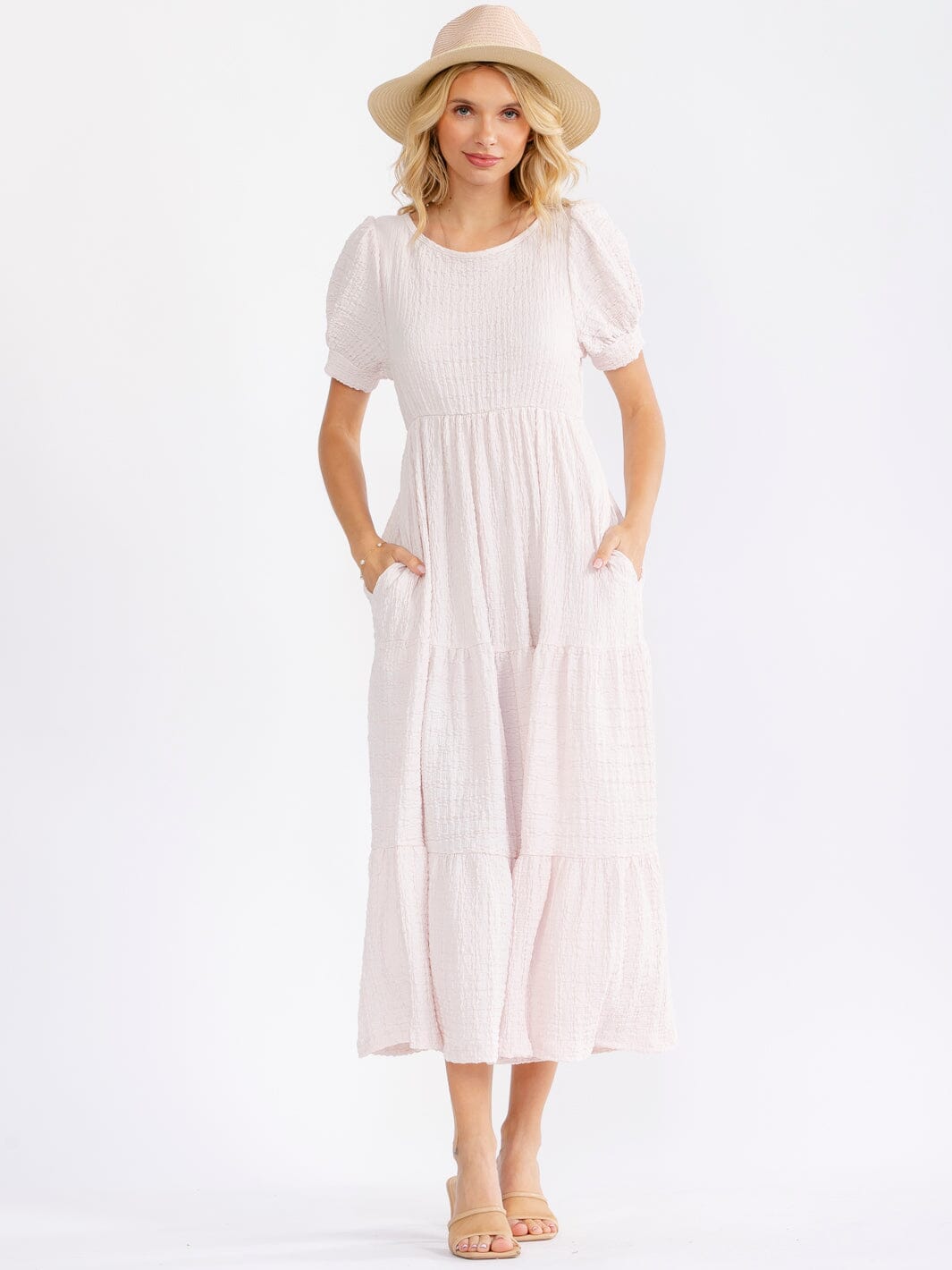 WOMEN'S SHORT SLEEVE FRONT POCKETS PARIS TEXTURE TIERED MAXI DRESS