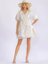 JUST ME WOMEN'S SHORT PUFF SLEEVE SHIMMER DETAILED WRAP MINI DRESS