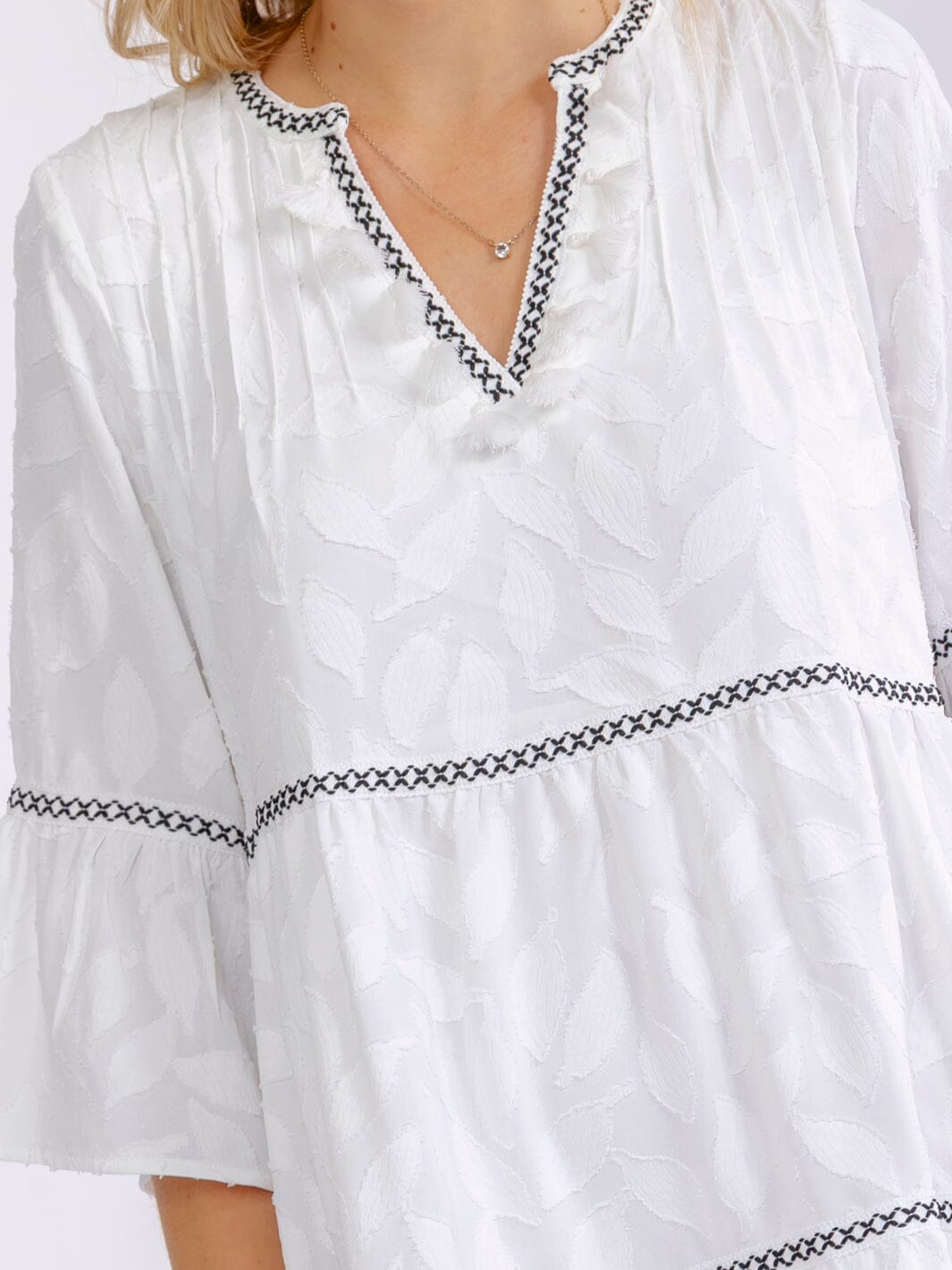 WOMEN'S SHORT SLEEVE V-NECK LOOSE FIT TIERED MINI DRESS