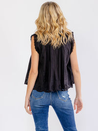 WOMEN'S SLEEVELESS BUTTON UP CROCHET DETAILED LOOSE FIT TOP