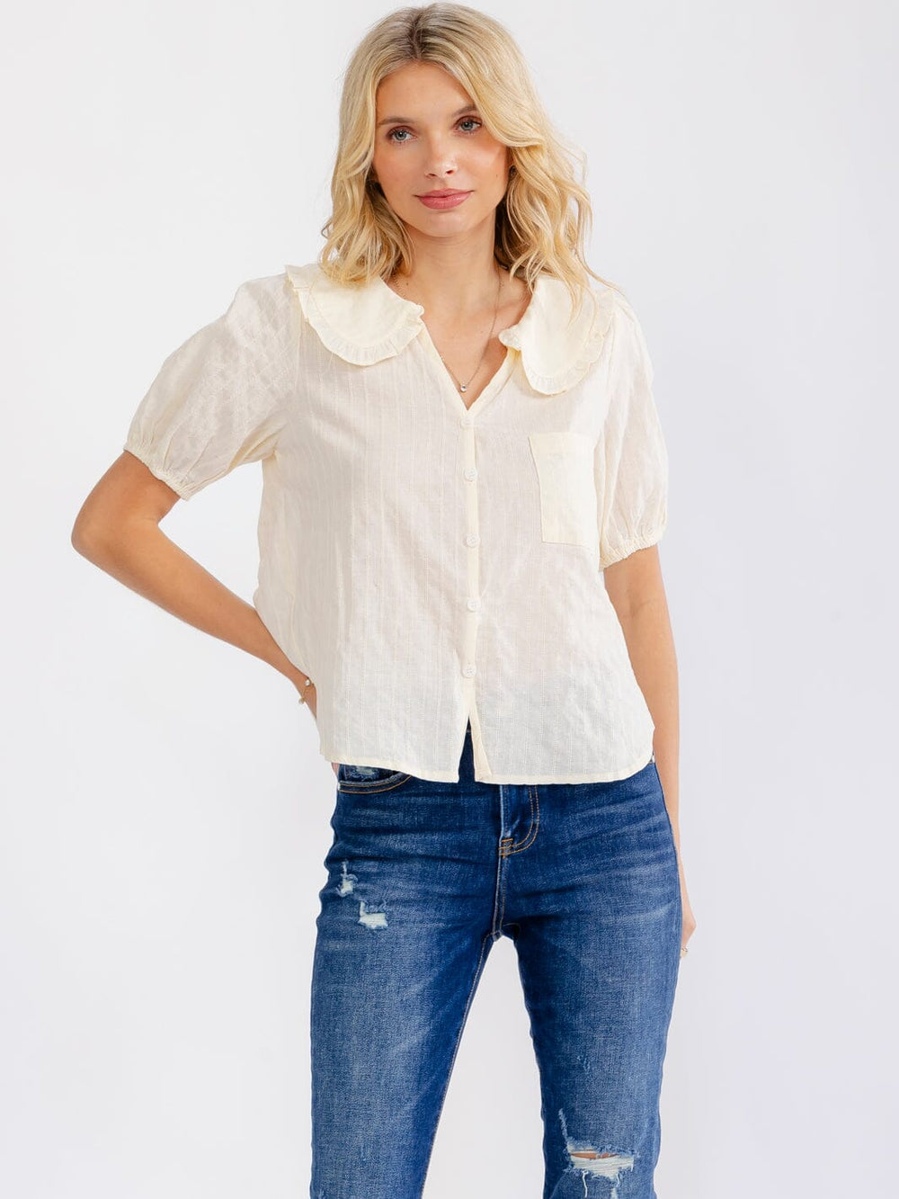 WOMEN'S SHORT SLEEVE BUTTON UP FRONT POCKET STITCHED DETAILED BLOUSE