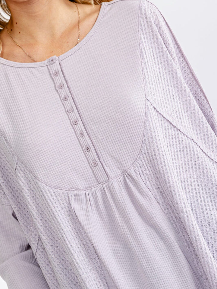 WOMEN'S LONG SLEEVE BUTTON UP HIGH-LOW OVERSIZED CONTRAST TOP