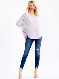 WOMEN'S LONG SLEEVE BUTTON UP HIGH-LOW OVERSIZED WAFFLE TOP