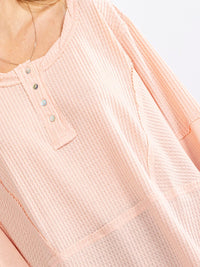 WOMEN'S LONG SLEEVE BUTTON UP HIGH-LOW OVERSIZED WAFFLE TOP
