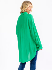 WOMEN'S LONG SLEEVE BUTTON UP FRONT POCKETS HIGH-LOW OVERSIZED SHIRT