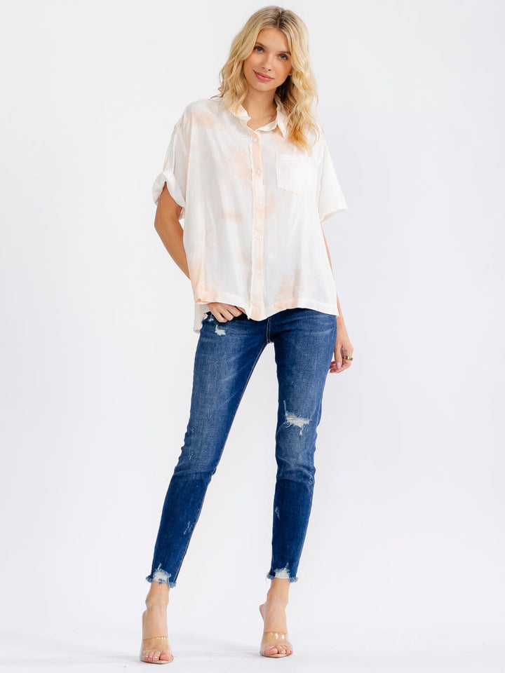 WOMEN'S SHORT SLEEVE FRONT POCKET BUTTON UP TIE DYE BLOUSE
