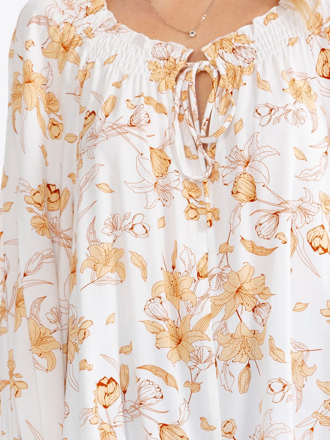 WOMEN'S LONG SLEEVE V-NECK FLORAL BLOUSE