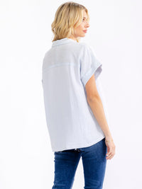 WOMEN'S SHORT SLEEVE V-NECK BUTTON UP CONTRAST BLOUSE
