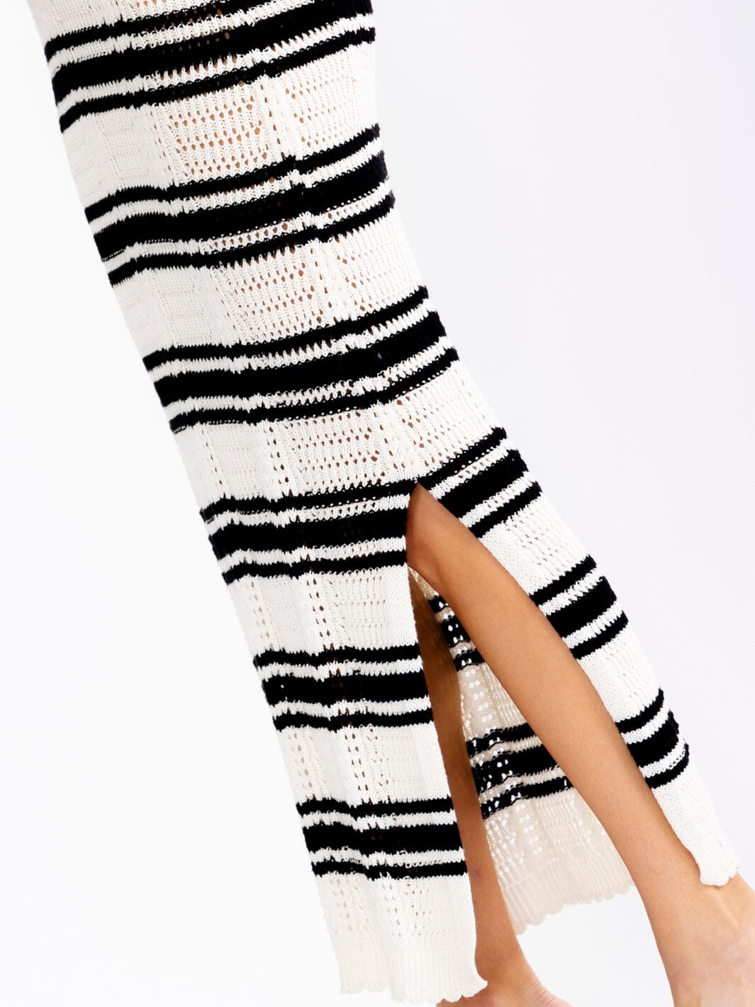 WOMEN'S SLEEVELESS SIDE SLIT BODYCON COLORBLOCK STRIPES KNIT MAXI DRESS