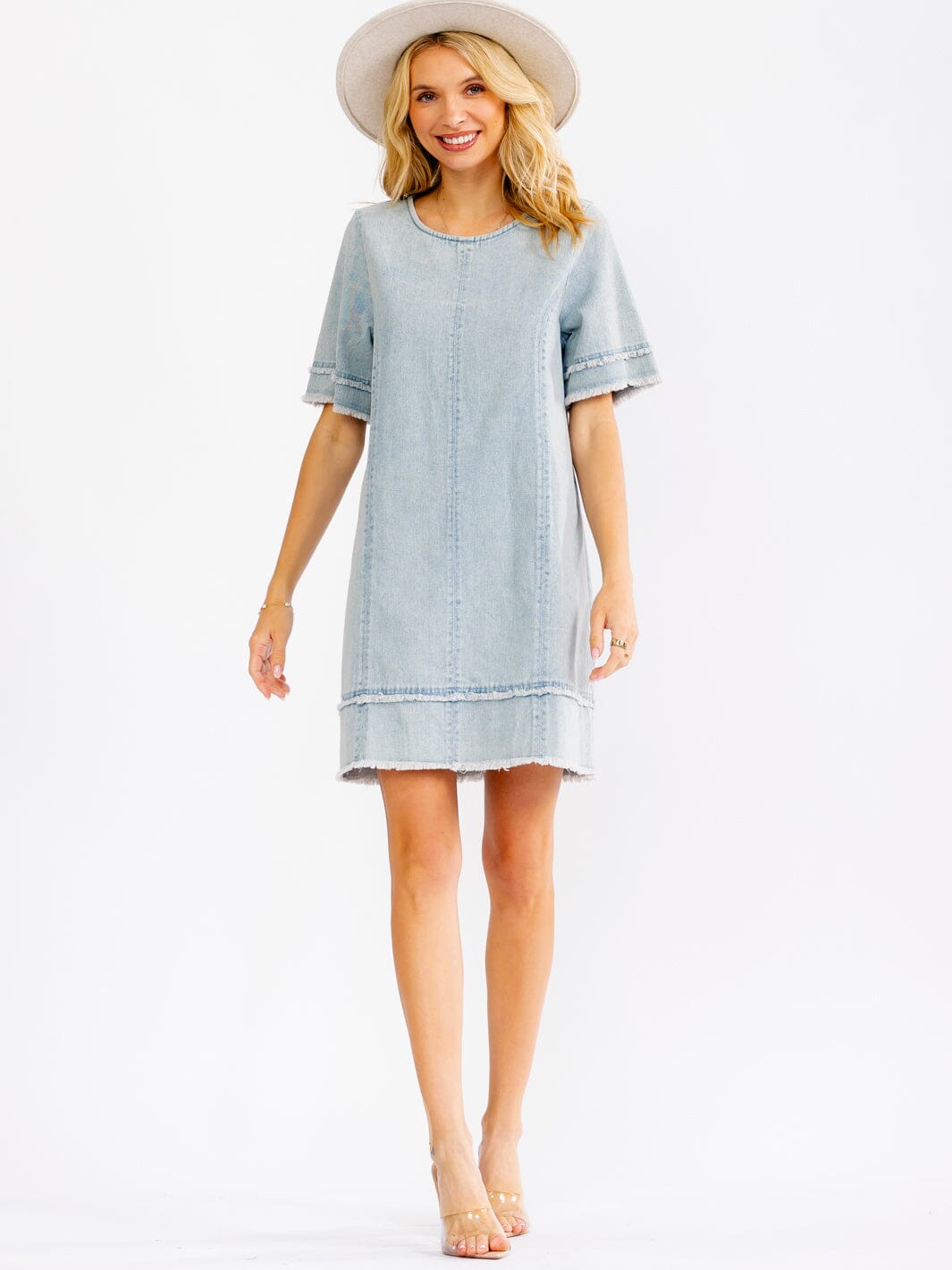 WOMEN'S SHORT SLEEVE DENIM LOOSE FIT MINI DRESS 3S-2M-1L WOMEN'S SHORT SLEEVE DENIM LOOSE FIT MINI DRESS 3S-2M-1L