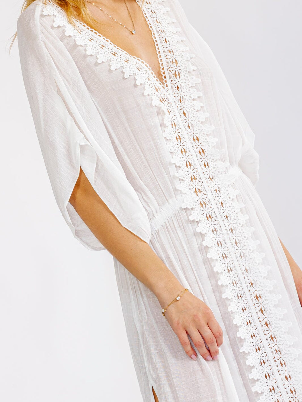 WOMEN'S SHORT SLEEVE V-NECK ELASTIC WAIST SIDE SLIT CROCHET TRIM MAXI DRESS