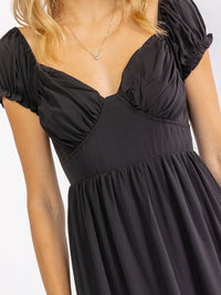 WOMEN'S SHORT PUFF SLEEVE V-NECK ELASTIC WAIST TIERED MAXI DRESS