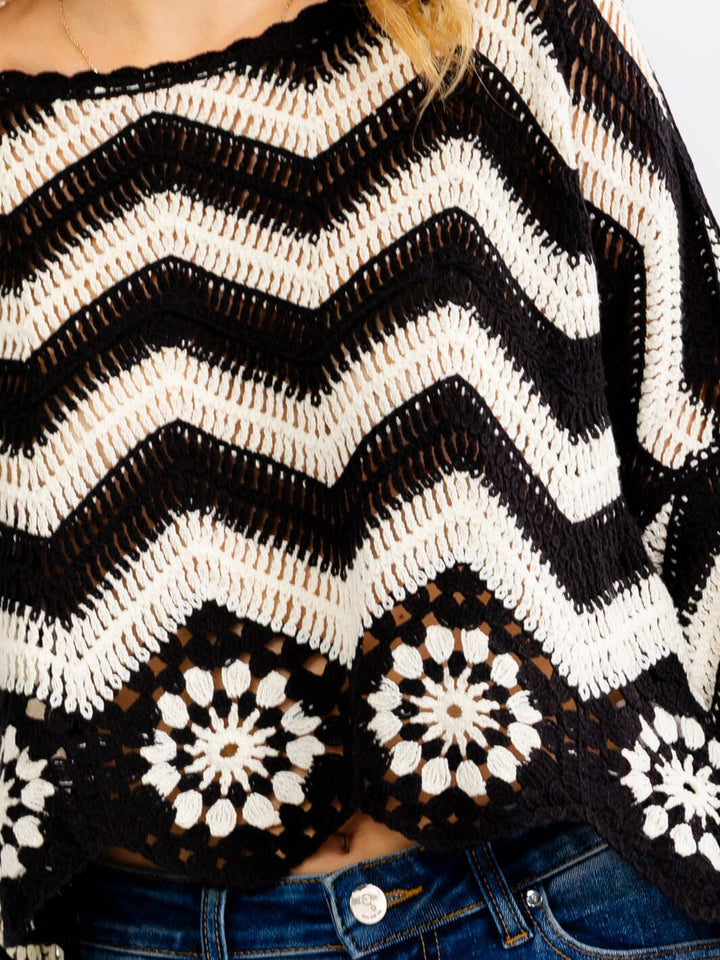 WOMEN'S LONG BELL SLEEVE COLORBLOCK CROCHET PULLOVER TOP