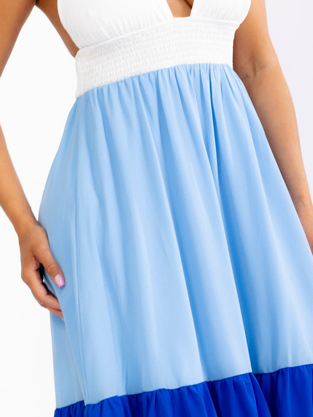WOMEN'S SLEEVELESS HALTER NECK OPEN BACK TIERED COLORBLOCK MIDI DRESS