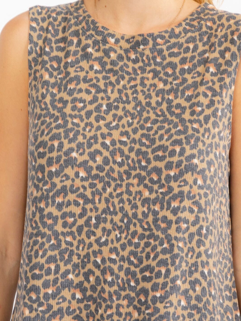 WOMEN'S SLEEVELESS ANIMAL PRINT TANK TOP